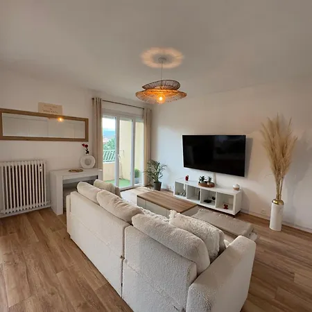 Appartement Frejus Plage شقة *